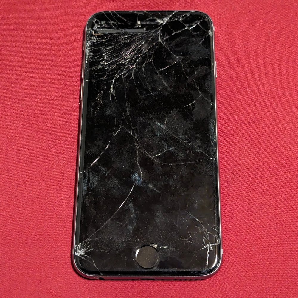 iPhone 6 (A1549) - 64 GB #41 (For parts)***